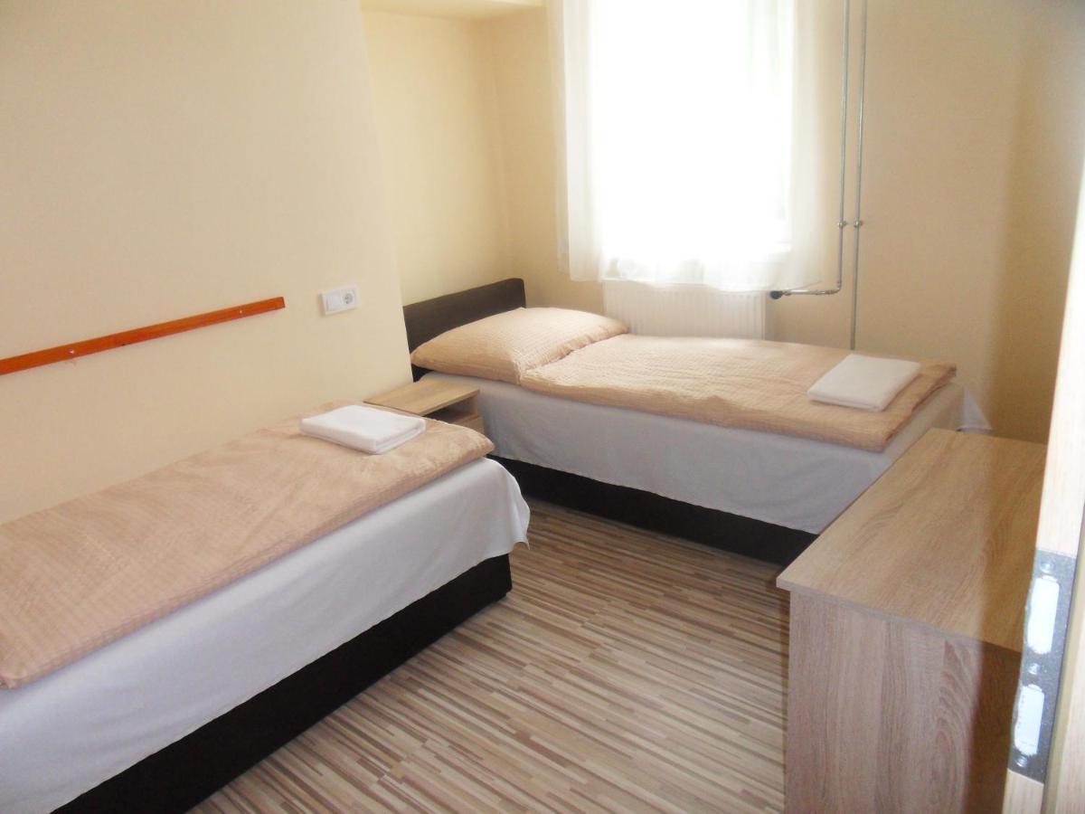 Bed and Breakfast Aba Panzio Zalaszentivan Экстерьер фото