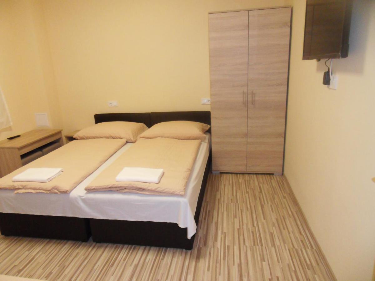Bed and Breakfast Aba Panzio Zalaszentivan Экстерьер фото